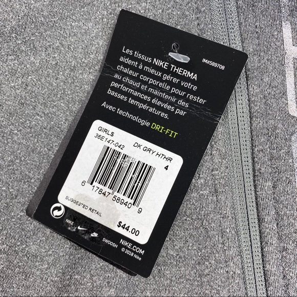 $ NWT Girls Grey Nike Hoodie with Sparkly Nike - Picture 6 of 9